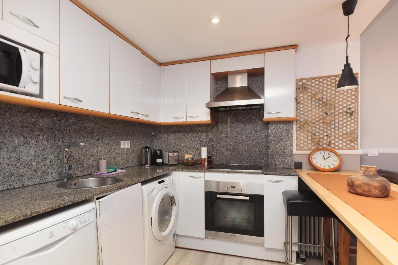 Letsgo Paseo De Gracia Apartman Barcelona Kültér fotó