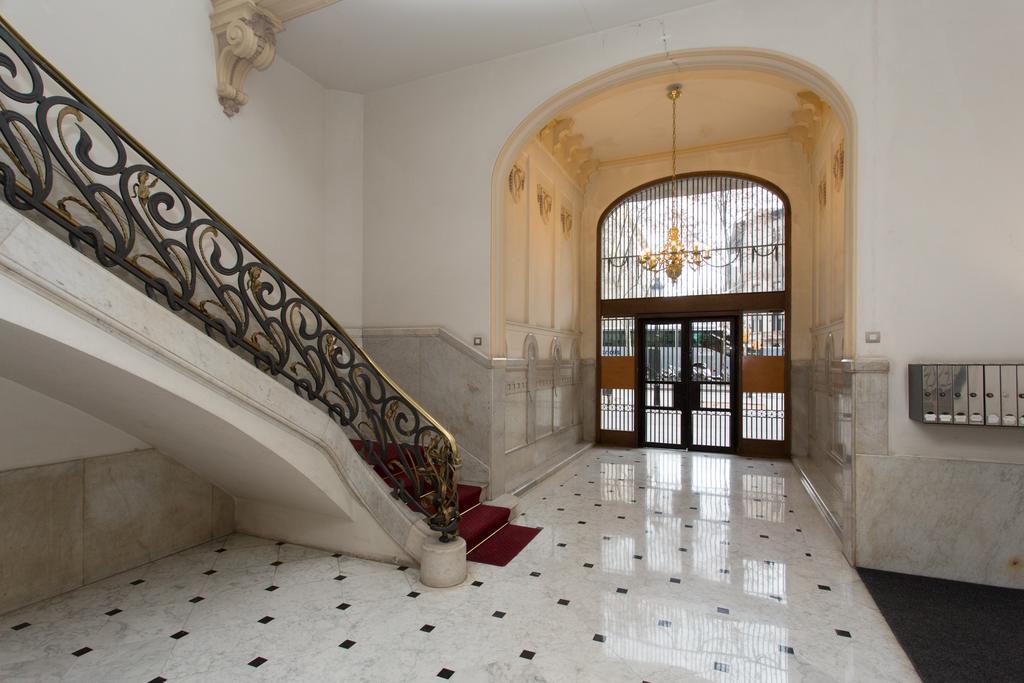 Letsgo Paseo De Gracia Apartman Barcelona Kültér fotó